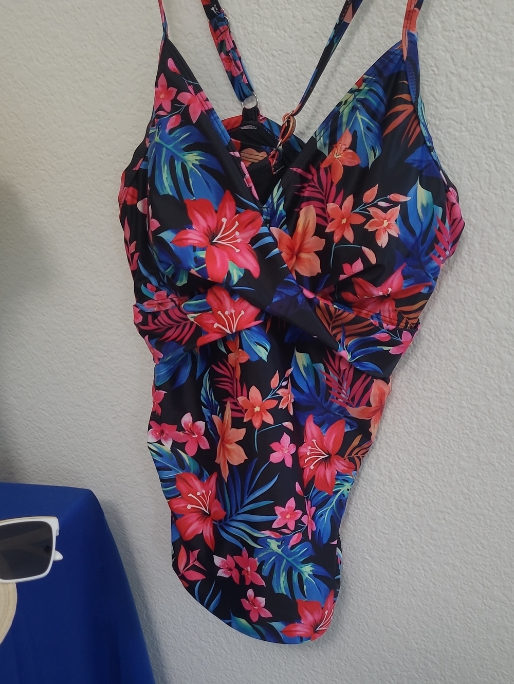 Swim Tankini Top Floral Twist Front Multicolored - Picture 3 of 10
